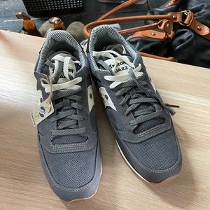 Men’s saucony jazz